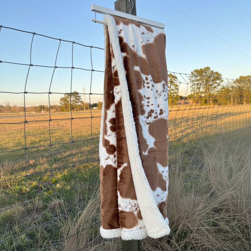 Vårt ku-inspirerte teppe 100x150cm