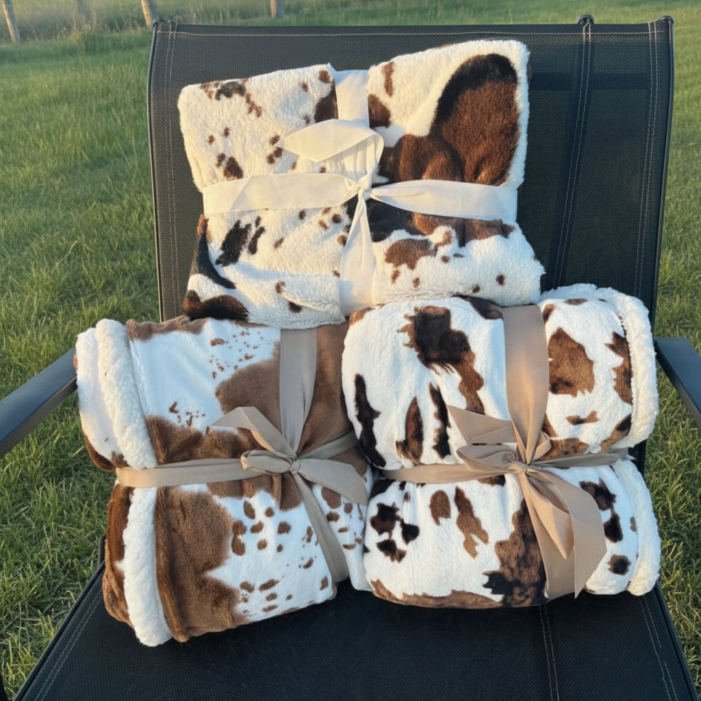 Vårt ku-inspirerte teppe 100x150cm